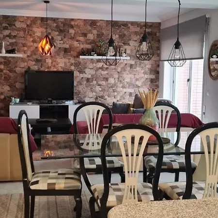 M&L Beach Apartment
